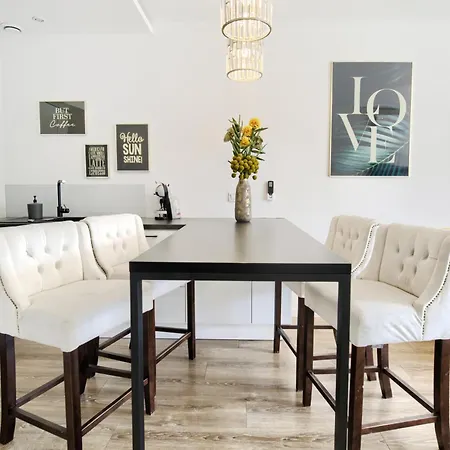 About Art Apartments Wroclaw Room photo