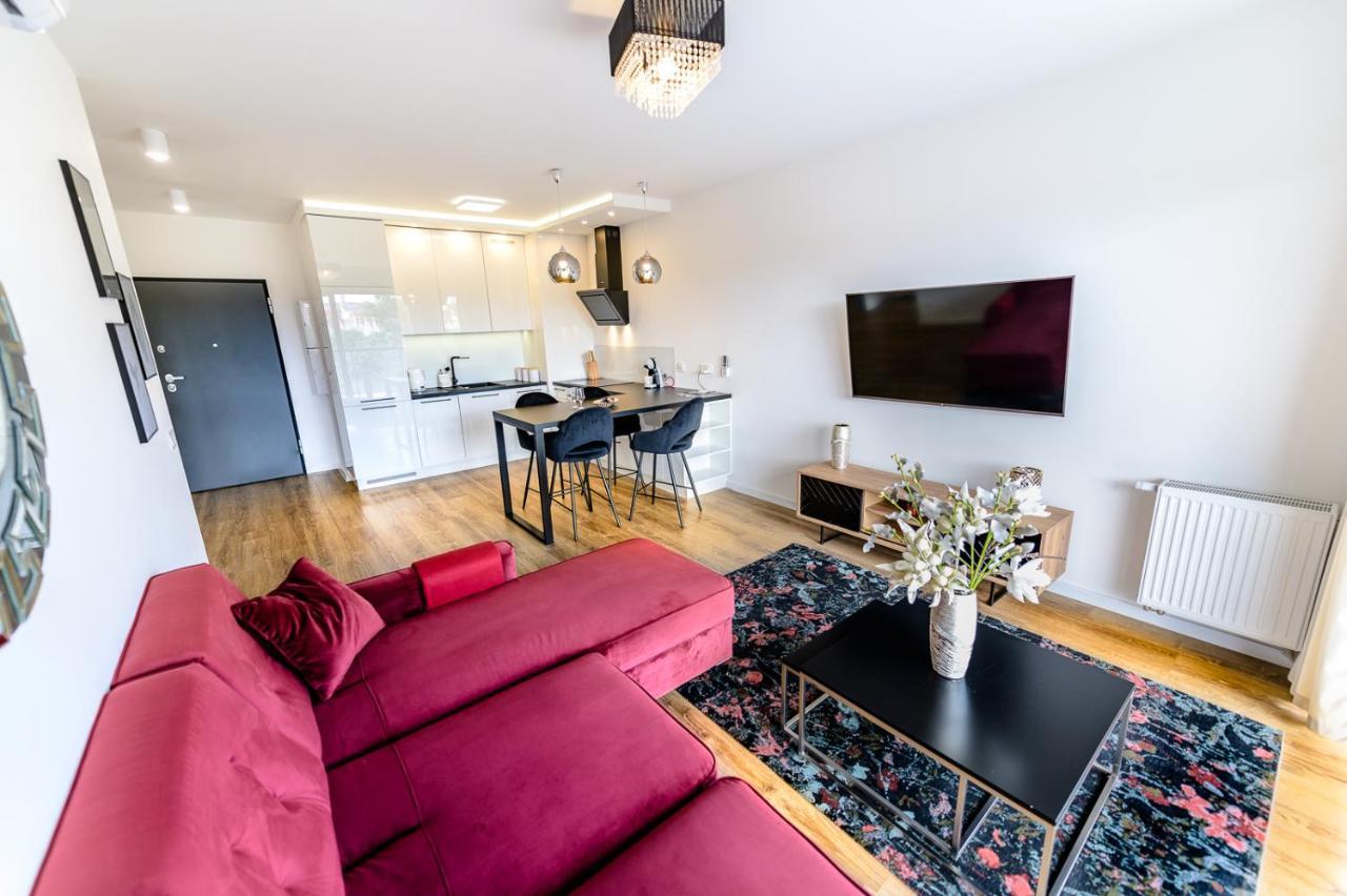 Apartment About Art