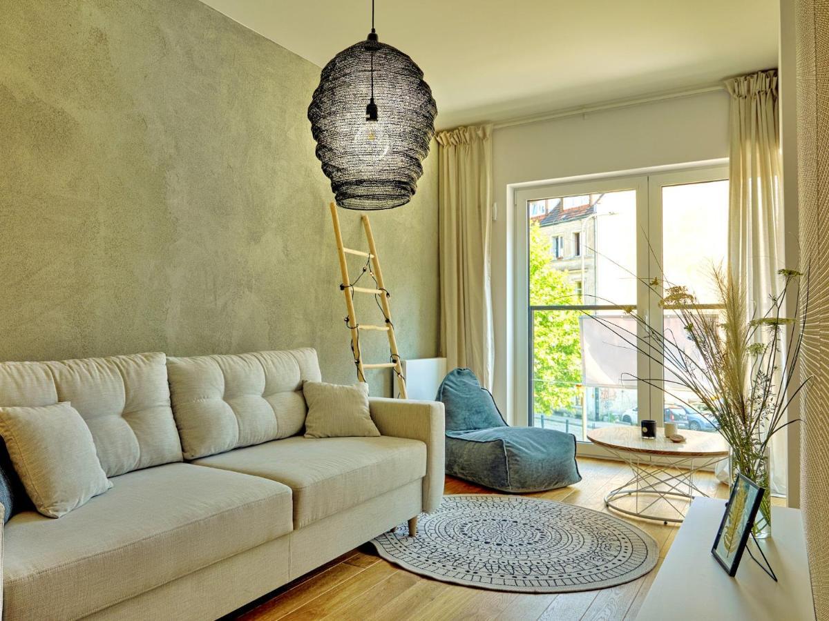 About Art Apartment *