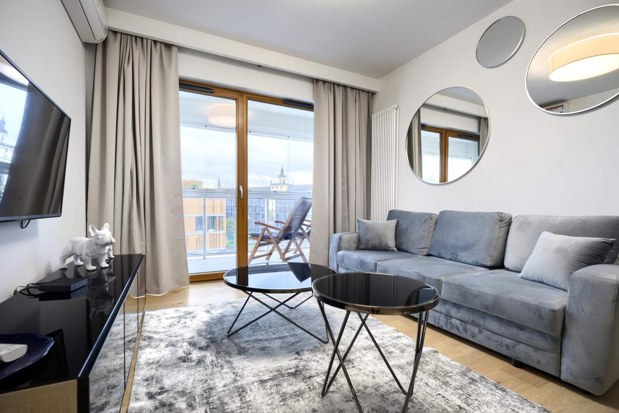 About Art Apartment