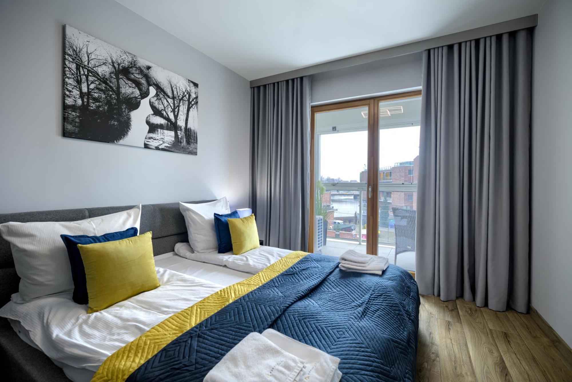 About Art Apartment